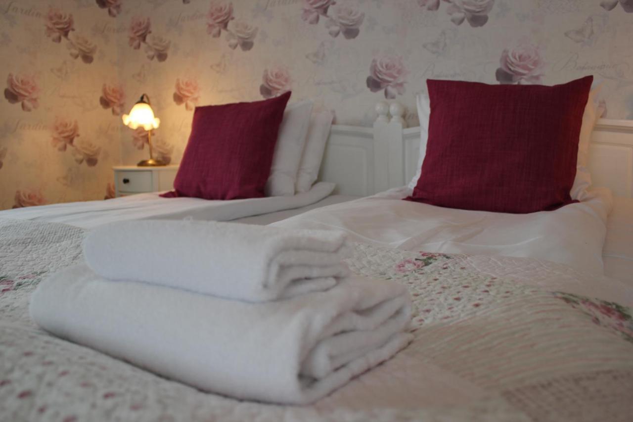Hotel Pensionat Granparken Norrtälje Esterno foto