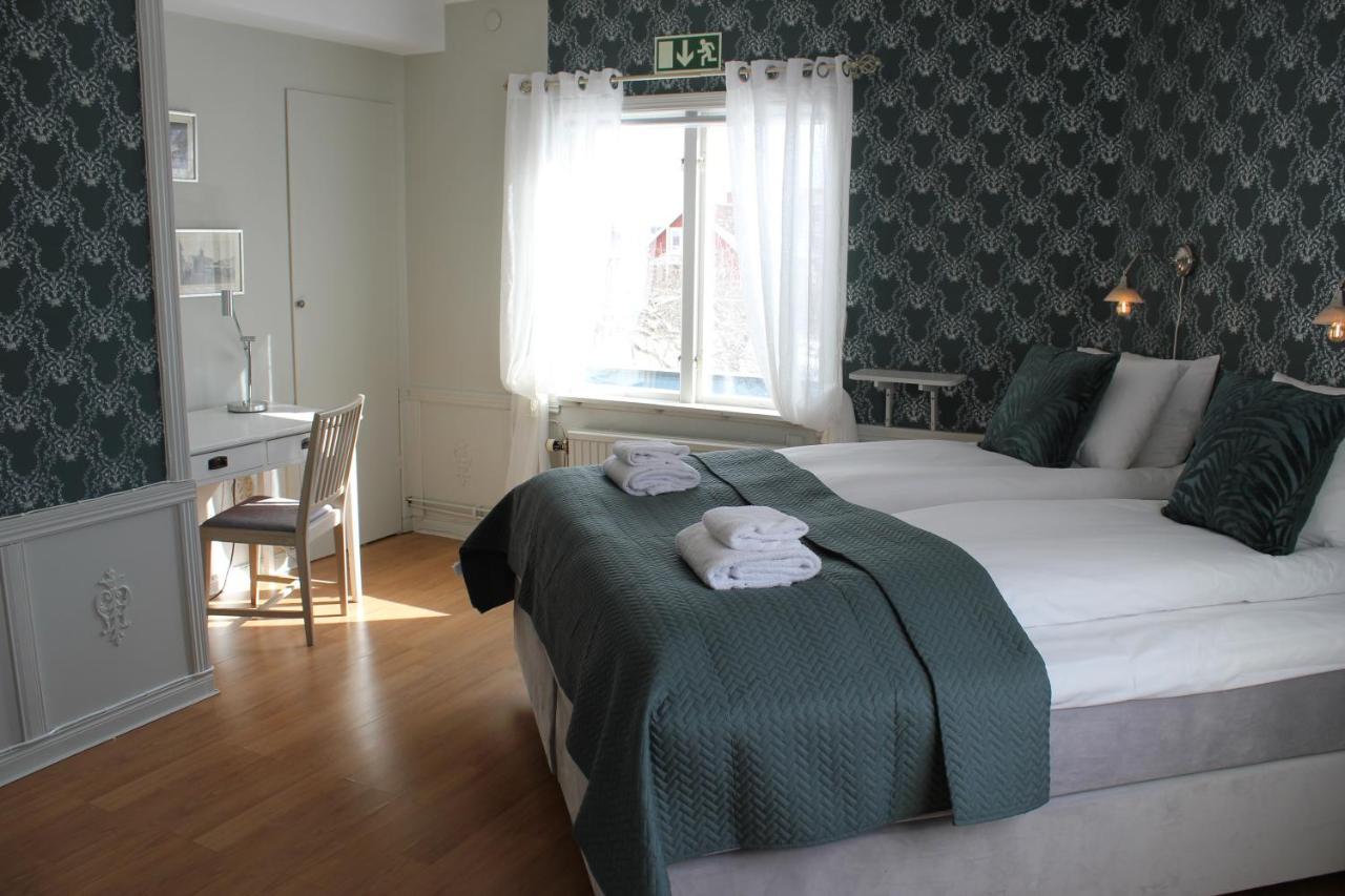 Hotel Pensionat Granparken Norrtälje Esterno foto