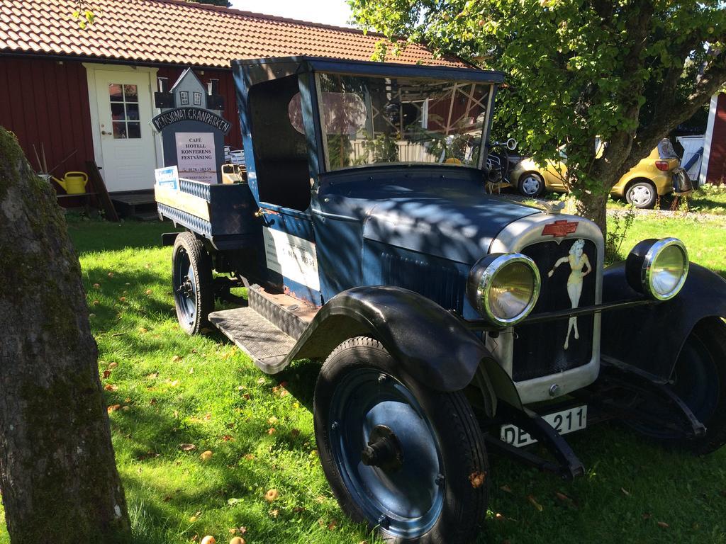 Hotel Pensionat Granparken Norrtälje Esterno foto