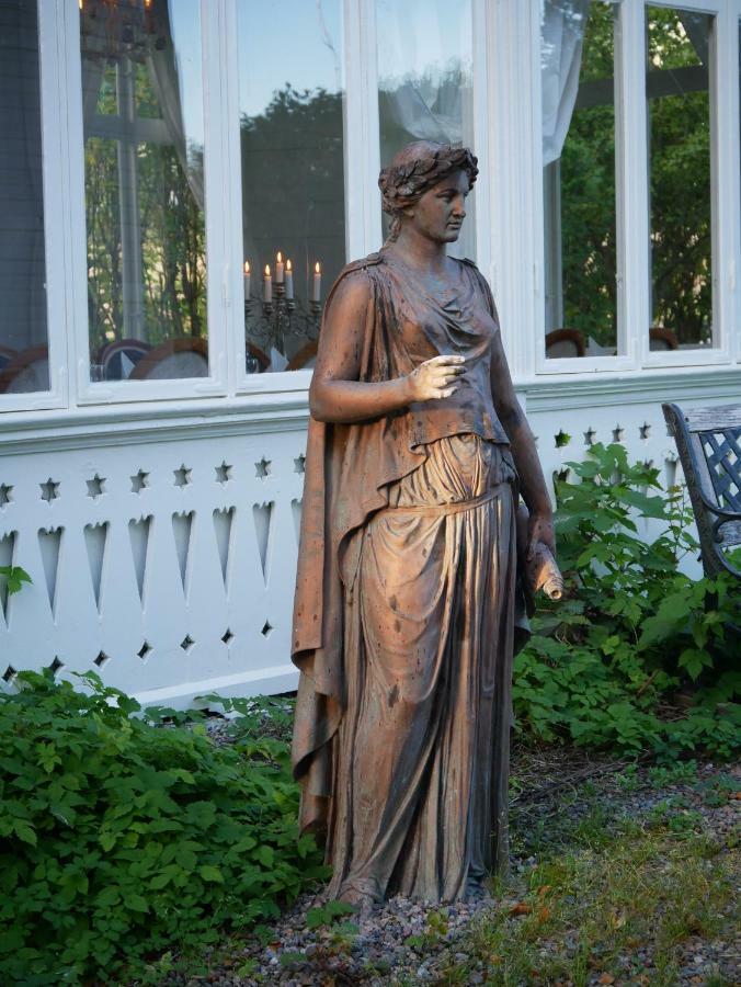 Hotel Pensionat Granparken Norrtälje Esterno foto