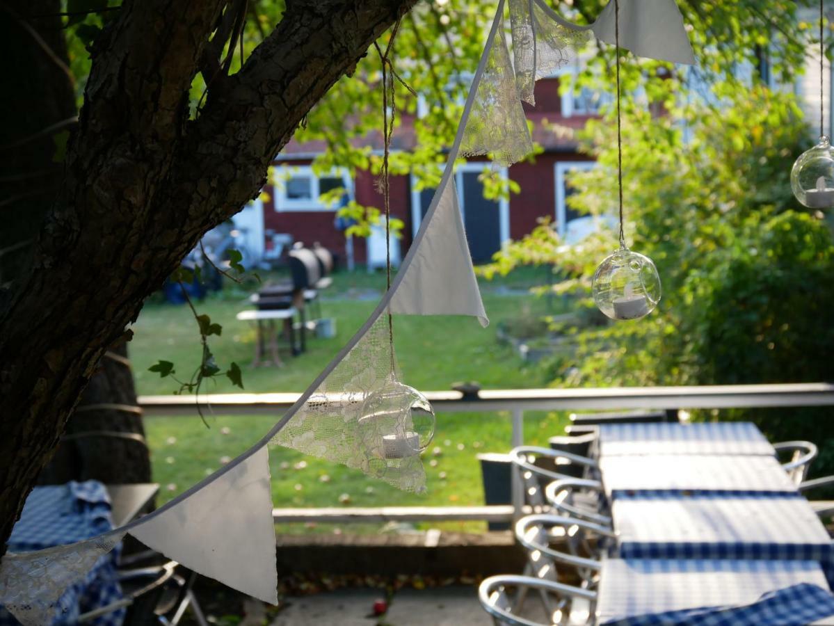Hotel Pensionat Granparken Norrtälje Esterno foto