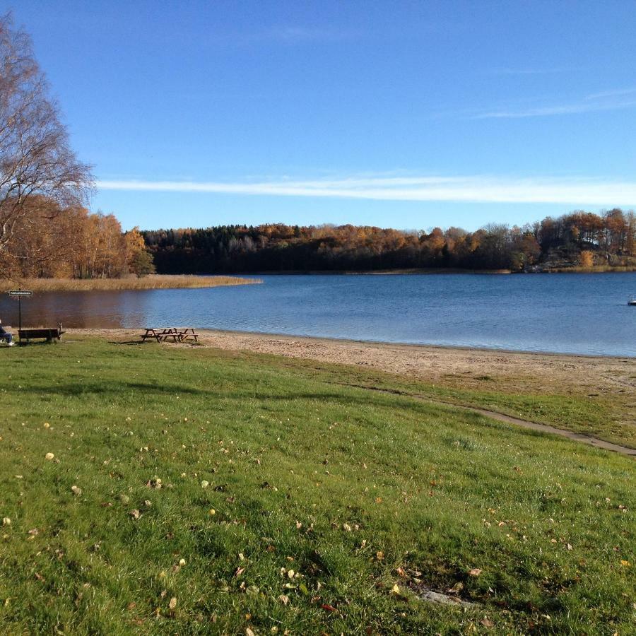 Hotel Pensionat Granparken Norrtälje Esterno foto